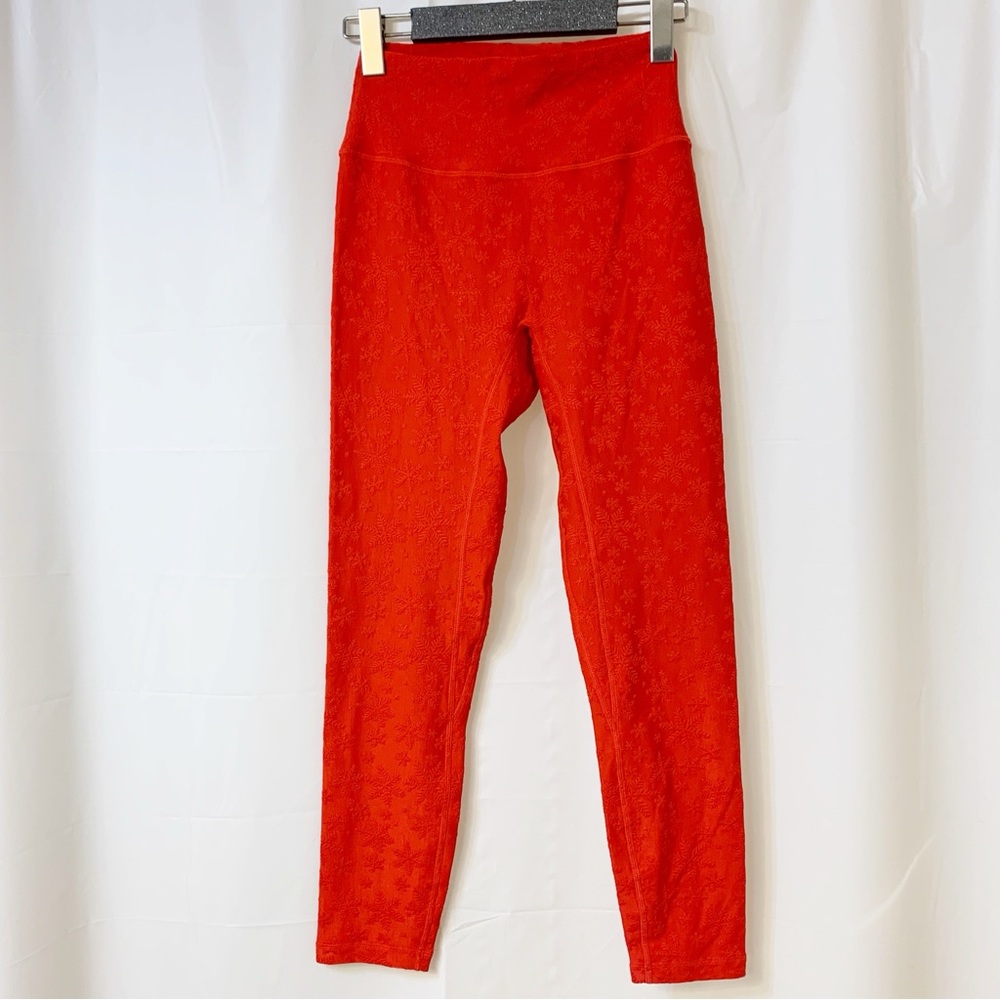 ZYIA Active Red Snowflake Print Legging 6-8